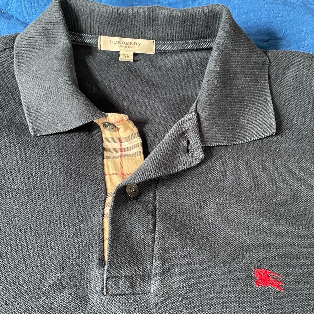 Men’s Burberry Black Polo Size XL